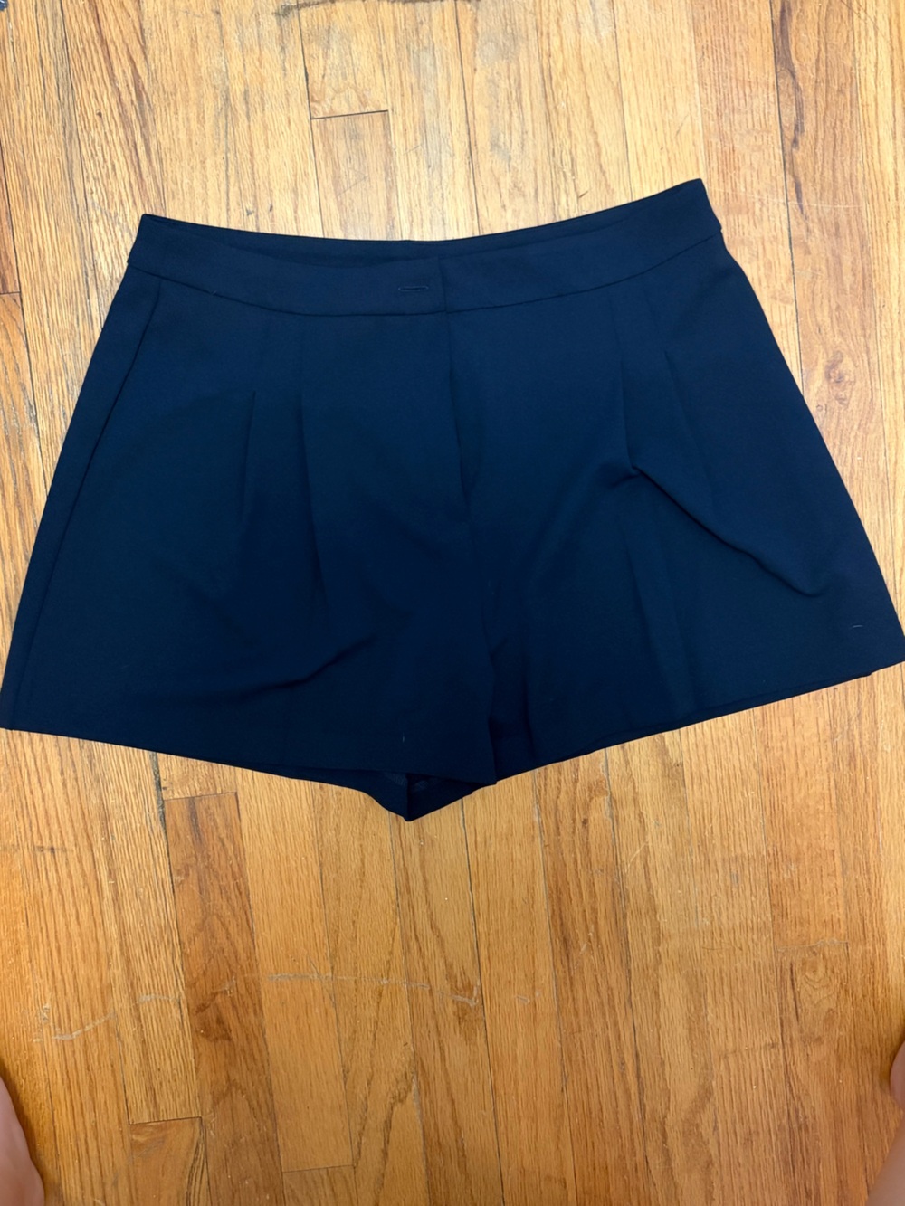 Michael Kors Black Pleated Women's Shorts